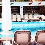 Aparthotel Garden 4*
