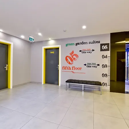 Garden Apartahotel 4*