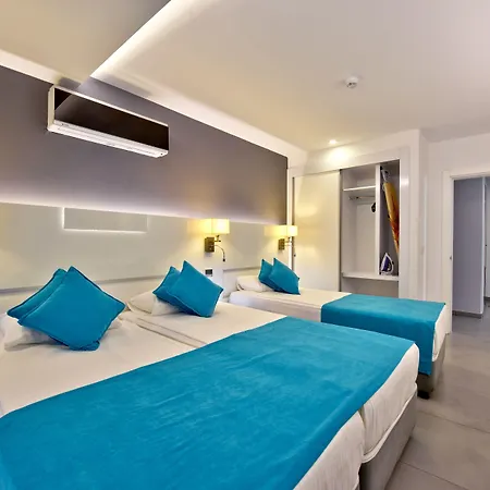 Garden Apartahotel 4*