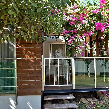 Garden Апарт-отель 4*