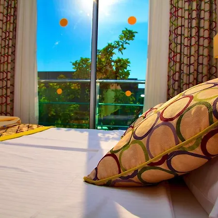 Garden Lejlighedshotel 2*