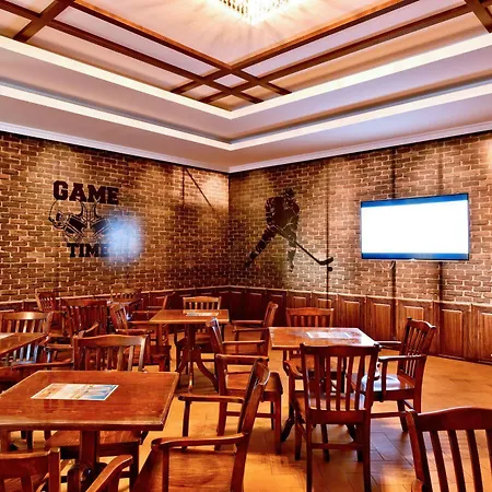 Apart-hotel Garden 4*