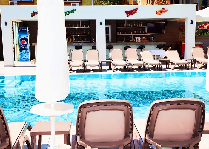 Aparthotel Garden 4*